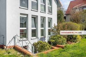 IMMOBERLIN.DE - Lichtdurchflutet + gepflegt! Angenehmes Haus im Berliner Speckgürtel – Die vollständige Adresse der Immobilie erhältst du vom Anbieter., 15831 Blankenfelde-Mahlow – Vorschaubild 2