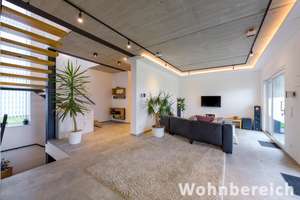 Ideal für Familien - großes Grundstück mit modernem Haus! – Die vollständige Adresse der Immobilie erhältst du vom Anbieter., 97332 Volkach – Vorschaubild 7