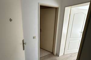 Helle, frisch gestrichene 2-Zimmer-Wohnung in beliebter Lage von Aachen-Frankenberg – Oppenhoffallee 17, 52066 Frankenberg, Aachen – Vorschaubild 1