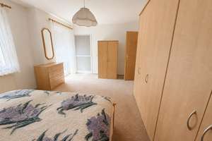 Kapitalanlage mit Potenzial – Helle 2-Zimmer-Wohnung mit großem Balkon und Stellplatz in Klipphausen – Taubenheimer Straße 26, 1665 Triebischtal – Vorschaubild 6