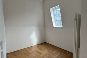 Schick und gemütlich: 1,5-Zimmer DG-Wohnung im sanierten Stilaltbau am Rande des Bahnhofsviertels – Gutleutstraße 30, 60329 Bahnhofsviertel, Frankfurt am Main – Vorschaubild 6