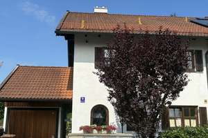 Gepflegte Doppelhaushälfte in begehrter Lage in Großhadern 