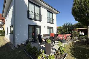 Einfamilienhaus Baujahr 2022 
(143 m², 5 Zimmer) 
Top-Lage bei Leipzig & Halle – Semoyer Weg 3, 6796 Brehna – Vorschaubild 7
