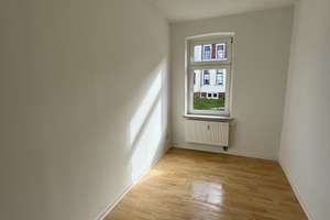 Große, helle 3-Zimmer-Wohnung in Geringswalde – ideal für Familien mit Kindern – Goldammerstraße 9, 9326 Geringswalde – Vorschaubild 6