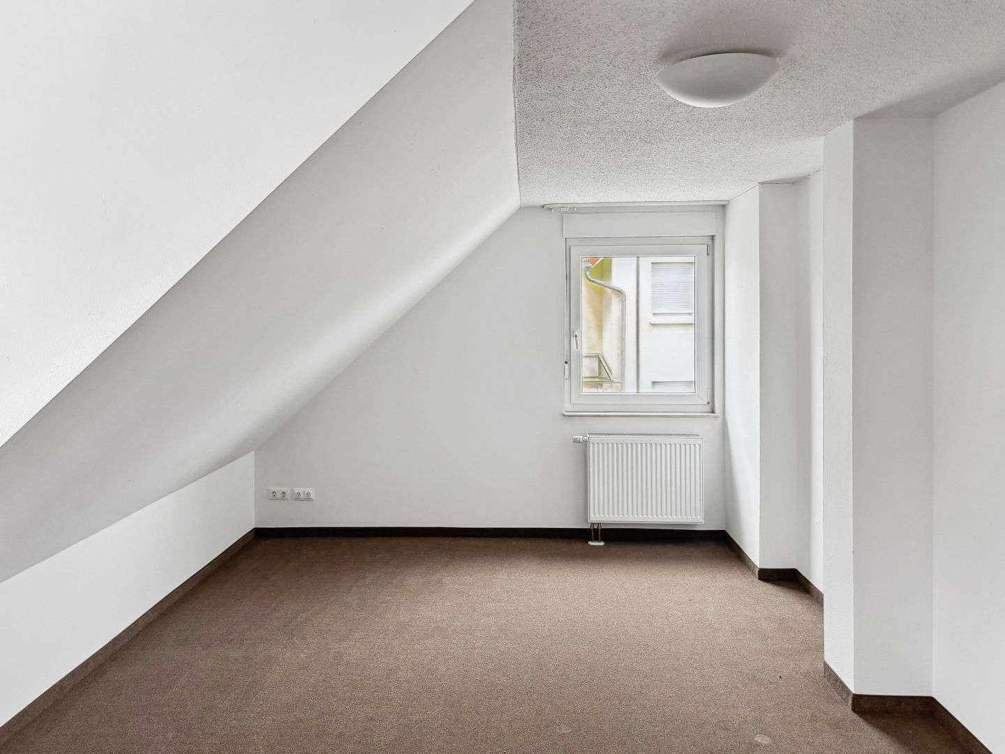 Immobilie in Kulmain - Attraktive Doppelhaushälfte zum Eigenbezug oder als Kapitalanlage in Kulmain - Bild 10