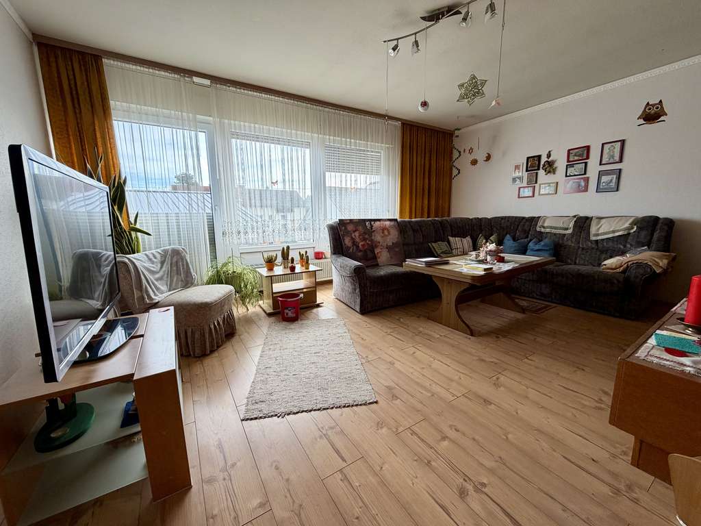 Immobilie in Hayingen - Seltene Gelegenheit: Großzügiges Naturgrundstück mit Ausbaupotential & Schwörer-Fertighaus - Bild 2