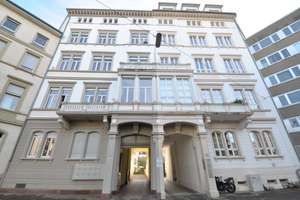 Exklusive 3-Zimmer Wohnung im 4. OG mit Balkon und barrierefreiem Zugang, 211,86 qm, Kulturdenkmal – Nowackanlage 11, 76137 Südstadt, Karlsruhe – Vorschaubild 2