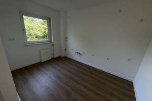 Erstbezug nach Kernsanierung: Barrierefreie 4-Zi.-Wohnung mit Balkon & Aufzug in KA-Knielingen – Josef-Schofer-Straße 7, 76187 Nordweststadt, Karlsruhe – Vorschaubild 4