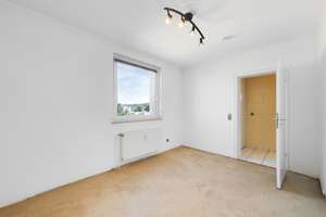 Endlich wieder eine 4-Zimmer-Wohnung! Stadtnah mit Balkon und TG-Platz! – 33604 Mitte, Bielefeld – Vorschaubild 14