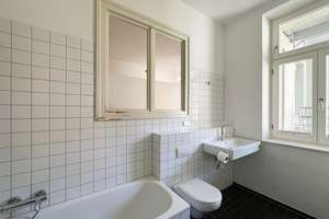 klassische 3 Zimmer-Altbauwohnung mit Balkon und historischem Fischgrätparkett - bezugsfrei – Die vollständige Adresse der Immobilie erhältst du vom Anbieter., 81371 Sendlinger Feld, München – Vorschaubild 19