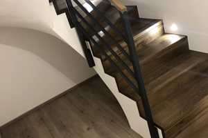 Hochwertig ausgestattete DHH im Stadtvilla-Stil mit hochwertiger Einbauküche und Massivholzparket – Ensbachstr. 2a, 89420 Dillingen an der Donau (Kreis) – Vorschaubild 8