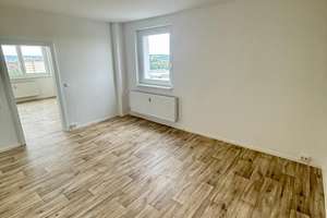 Renoviert. Bezugsfertig. Ihr Zuhause. / Renovated. Move-in ready. Your new home. – Mainzer Straße 21, 99089 Rieth, Erfurt – Vorschaubild 2