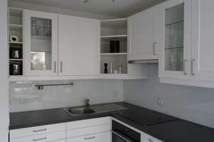 Modern & Fully Furnished Bright-separate Kitchen + Balcony-Centrally Located Sendling [DE/ENG/ESP] – Passauerstr. 30, 81369 Mittersendling, München – Vorschaubild 3