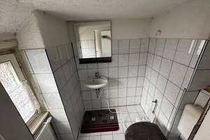 Großzügiges Einfamilienhaus mit Einliegerwohnung in Schömberg
 – Die vollständige Adresse der Immobilie erhältst du vom Anbieter., 72355 Schömberg – Vorschaubild 22
