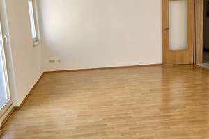Helle 3-Zimmer Wohnung mit EBK und Balkon in Erfurt-Gispersleben, Gartennutzung, Stellplatz  – Amtmann Kästner Platz 8, 99091 Gispersleben, Erfurt – Vorschaubild 10