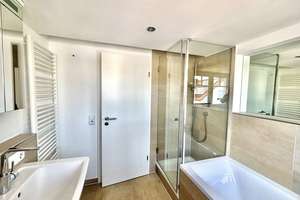 Ihr ruhiger Rückzugsort im Grünen – Dachgeschossflair in Forstenried – Die vollständige Adresse der Immobilie erhältst du vom Anbieter., 81476 Forstenried, München – Vorschaubild 4