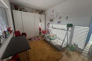 Modernes Einfamilienhaus mit Luftraum, Kamin und Garten – Gartenstraße 11A, 61118 Bad Vilbel – Vorschaubild 16
