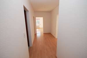 Rarität in Buer: Renovierte 4,5-Zimmer-Dachgeschoss-Wohnung mit Balkon und Stellplatz zu vermieten – Vom-Stein-Str. 3, 45894 Buer, Gelsenkirchen – Vorschaubild 13