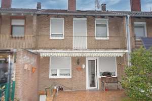Ideal für die kleine Familie – Bernhardstraße 8, 47447 Achterathsfeld, Moers – Vorschaubild 2