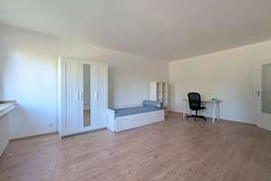 +++ TOP STUDENTENAPARTMENT, SANIERT, VOLLMÖBLIERT, EBK, WLAN +++