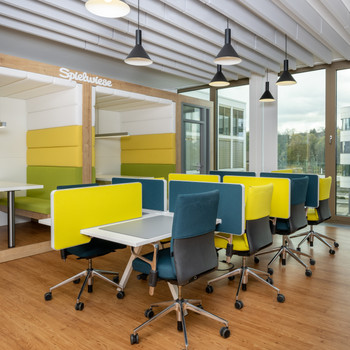 Coworking-Bereich in Regus Connect
