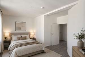 Sonnige Dachterrasse und Cityblick – Ihr hochwertig saniertes Zuhause in Düsseldorf – Die vollständige Adresse der Immobilie erhältst du vom Anbieter., 40211 Stadtmitte, Düsseldorf – Vorschaubild 10