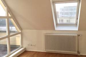 Exklusive Dachgeschoss Wohnung in bester Lage - aktuell vermietet – Die vollständige Adresse der Immobilie erhältst du vom Anbieter., 10789 Charlottenburg, Berlin – Vorschaubild 11