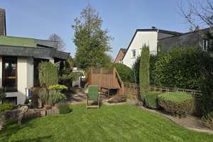 Modernisierte Doppelhaushälfte mit Einliegerwohnung, großem Garten, Terrasse und Garage – Im Ährenfeld 4, 47228 Hochemmerich, Duisburg – Vorschaubild 52