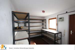 Großes Wohnhaus mit Doppelgarage und viel Potenzial in Neumarkt-Woffenbach – Die vollständige Adresse der Immobilie erhältst du vom Anbieter., 92318 Neumarkt in der Oberpfalz – Vorschaubild 42
