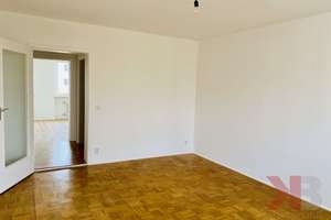 3-Zimmer-Wohnung mit Westbalkon & Aufzug – Abendsonne inklusive – Die vollständige Adresse der Immobilie erhältst du vom Anbieter., 81927 Englschalking, München – Vorschaubild 3