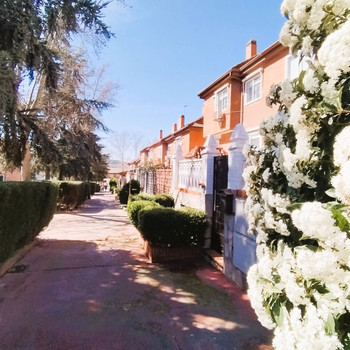 Doppelhaushälfte zum Verkauf in Velilla de San Antonio
