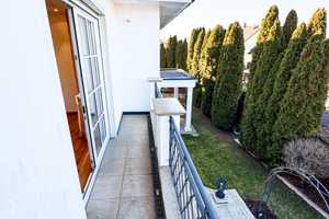 Gegen Gebot: Traumhafte Villa mit luxuriöser Ausstattung – exklusive Lage zw. Nürnberg und Schwabach – Schwabach – Vorschaubild 6