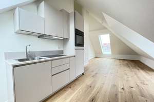 Zweizimmerwohnung mit Einbauküche und Fußbodenheizung – Margarete-Walter-Straße 12, 10407 Prenzlauer Berg, Berlin – Vorschaubild 1
