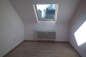Helle Dachgeschoss-Wohnung in zentraler Lage von Dortmund-Hörde – 44263 Hörde (Ortsteil), Dortmund – Vorschaubild 9