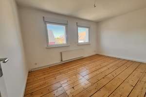 Einziehen & wohlfühlen: Saniertes Reihenmittelhaus mit ca. 410m2 Garten und 2 Stellplätzen – Sittestraße 42, 13437 Wittenau, Berlin – Vorschaubild 9