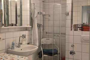 Sonniges Wohnglück in Derendorf, gepflegte 2 Zimmer-Wohnung, 2 Südbalkone & Tiefgarage – Hilde-und-Joseph, Professor-Neyses-Platz 2, 40476 Derendorf, Düsseldorf – Vorschaubild 19