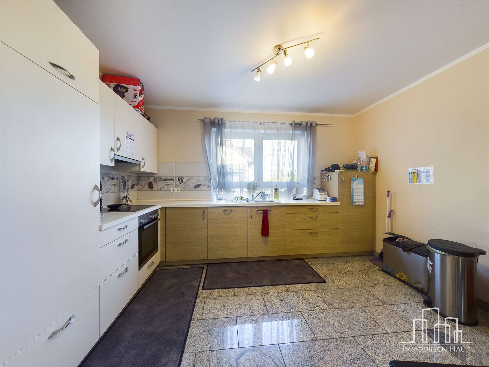 Immobilie in Weilerbach - Weilerbachs Wohnjuwel - Platz, Stil, Perspektive! - Bild 7