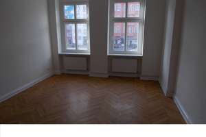 Großzügige 4-Zimmer-Wohnung mit Balkon als Kapitalanlage