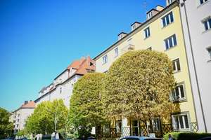 Elegante 3-Zimmer-Altbau-Wohnung in Top-Lage Neuhausen - provisionsfrei!