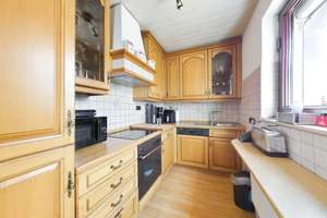 PROVIONSFREI: Mehr als nur ein Haus - Bauland inklusive! – Die vollständige Adresse der Immobilie erhältst du vom Anbieter., 34123 Waldau, Kassel – Vorschaubild 9