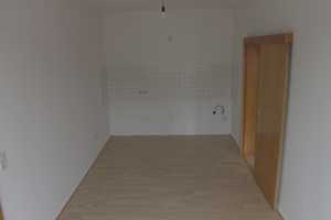 Schöne 2 Zimmer Altbauwohnung mit großer Küche – Heerstraße 118, 47053 Duisburg – Vorschaubild 7