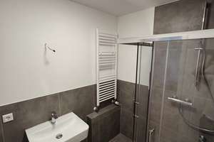Hochwertig sanierte 3-Zimmer Wohnung im 4. Stock, zentral und ruhig in Maxfeld – Die vollständige Adresse der Immobilie erhältst du vom Anbieter., 90409 Maxfeld, Nürnberg – Vorschaubild 11