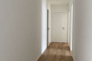 3- Zimmer- Dachgeschosswohnung in Schlebusch-
Ihr neues Zuhause mit Weitblick – Die vollständige Adresse der Immobilie erhältst du vom Anbieter., 51375 Schlebusch, Leverkusen – Vorschaubild 7
