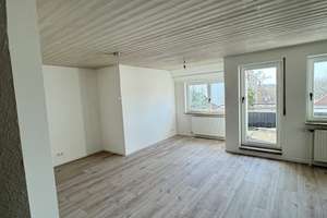 Helle 3,5-Zimmer Maisonette Wohnung in Sindelfingen mit Balkon und Stellplatz 