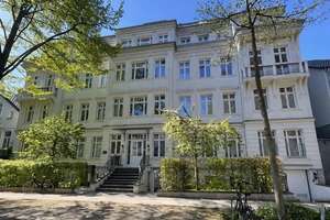 Altbauperle trifft auf Neubaucharme - Ihr Familiendomizil in Eimsbüttel!