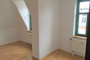 Helle 2 Raum DG-Südwohnung mit Tageslichtbad und EBK – Bünaustraße 53, 1159 Löbtau-Süd, Dresden – Vorschaubild 6