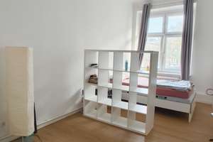 Bright, well-located, Semi-furnished long-term room in fun WG  – Müllerstraße 22, 13353 Wedding, Berlin – Vorschaubild 2