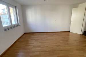 Schöne, frisch renovierte dreieinhalb Zimmer Wohnung mit EBK in Stuttgart, Stammheim – Kornwestheimer Straße 81, 70439 Stammheim-Mitte, Stuttgart – Vorschaubild 18