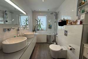 Ein Wohntraum mit Weitblick – Penthouse-Flair mit großer Dachterrasse, Kamin, Garage & Carport – Die vollständige Adresse der Immobilie erhältst du vom Anbieter., 45149 Haarzopf, Essen – Vorschaubild 11