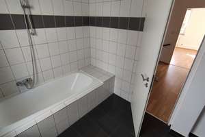 3 Zimmer 80qm Wohnung  – Die vollständige Adresse der Immobilie erhältst du vom Anbieter., 28197 Woltmershausen (Ortsteil), Bremen – Vorschaubild 3